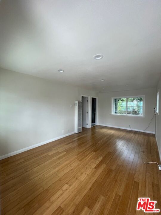 Foto del edificio - 4112 Ocean View Blvd