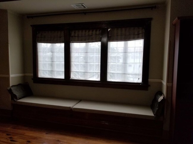 Foto del edificio - 6651 West End Blvd