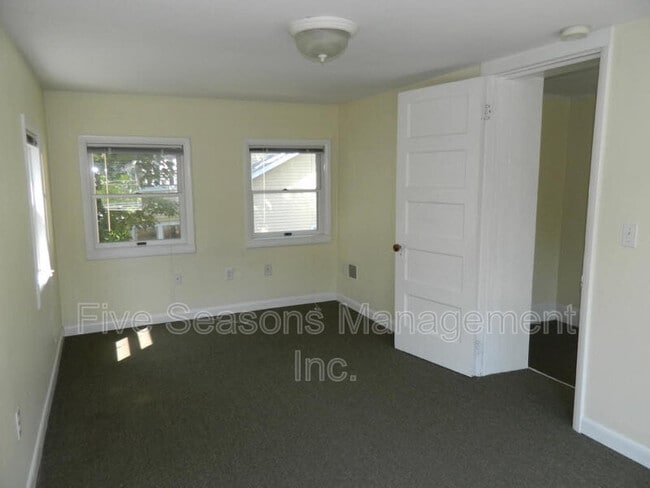 Photo - 70-74 Adams St Apartment