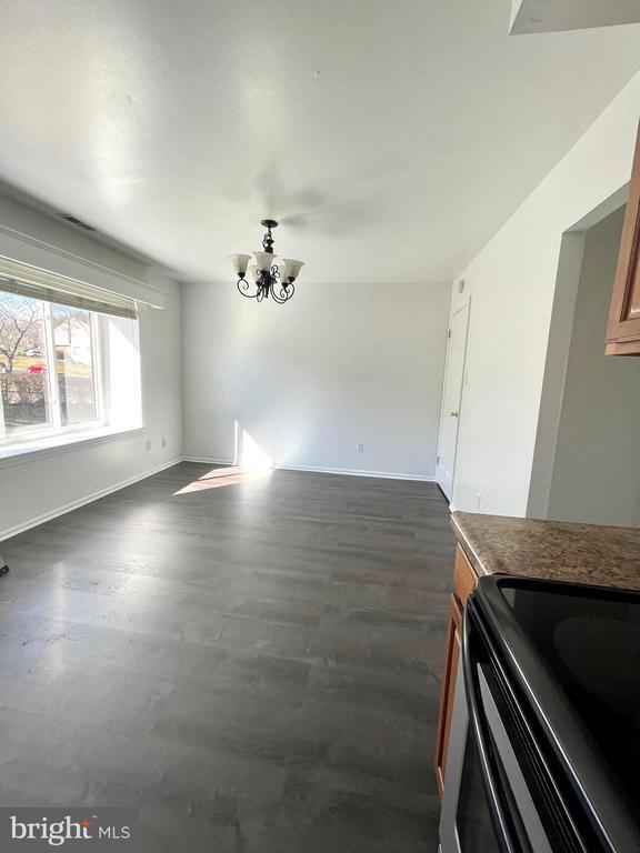 Foto del edificio - 3159 Spring House Ln