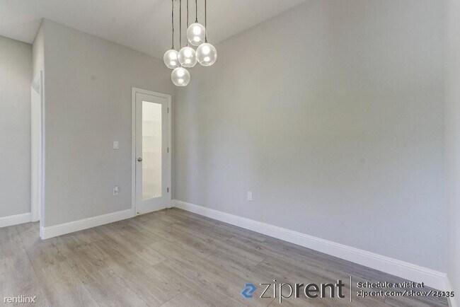 Building Photo - 4 br, 3 bath Townhome - 1258 Detroit Ave, ...