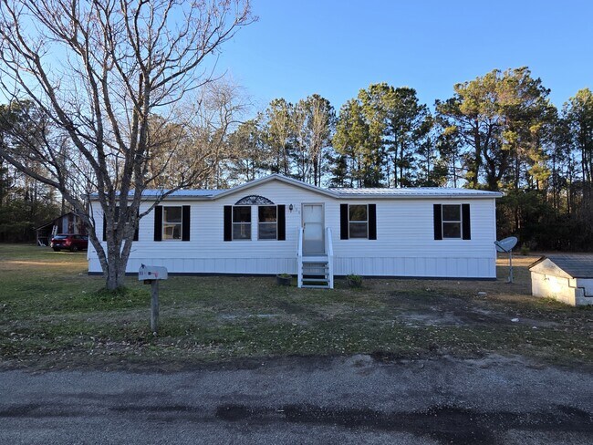 Building Photo - 135 Buckeye Ct