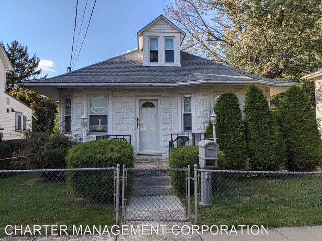 Foto del edificio - 3 br, 1.5 bath House - 101 Decatur St