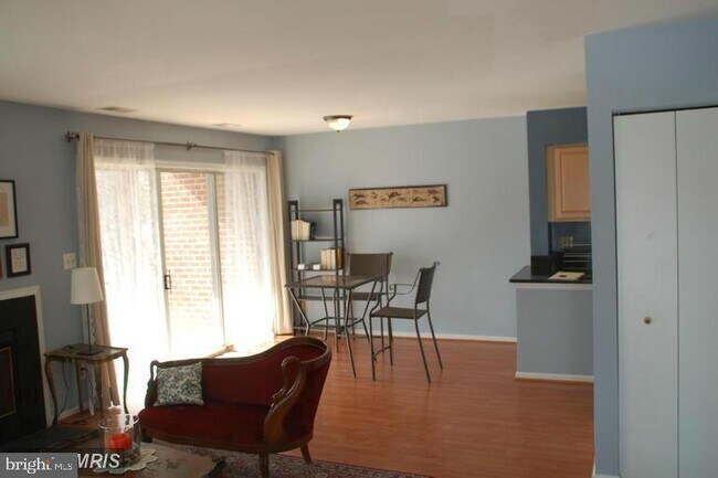 Building Photo - 11122 Beaver Trail Ct