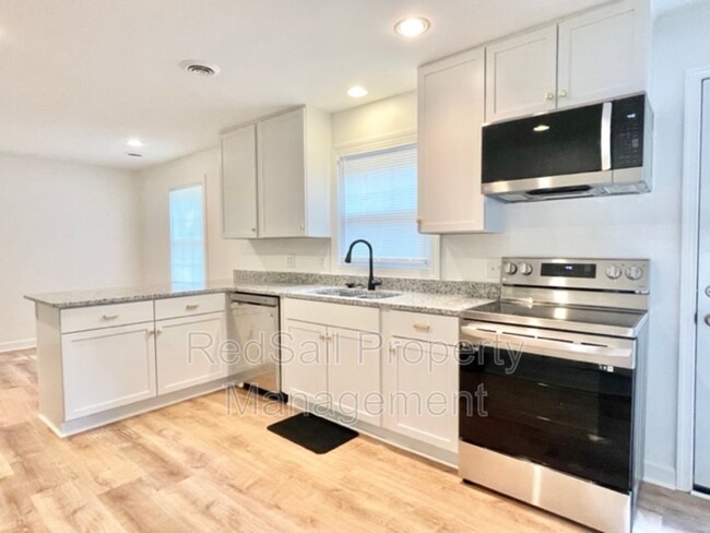 Foto del edificio - 5492 Olde Towne Rd