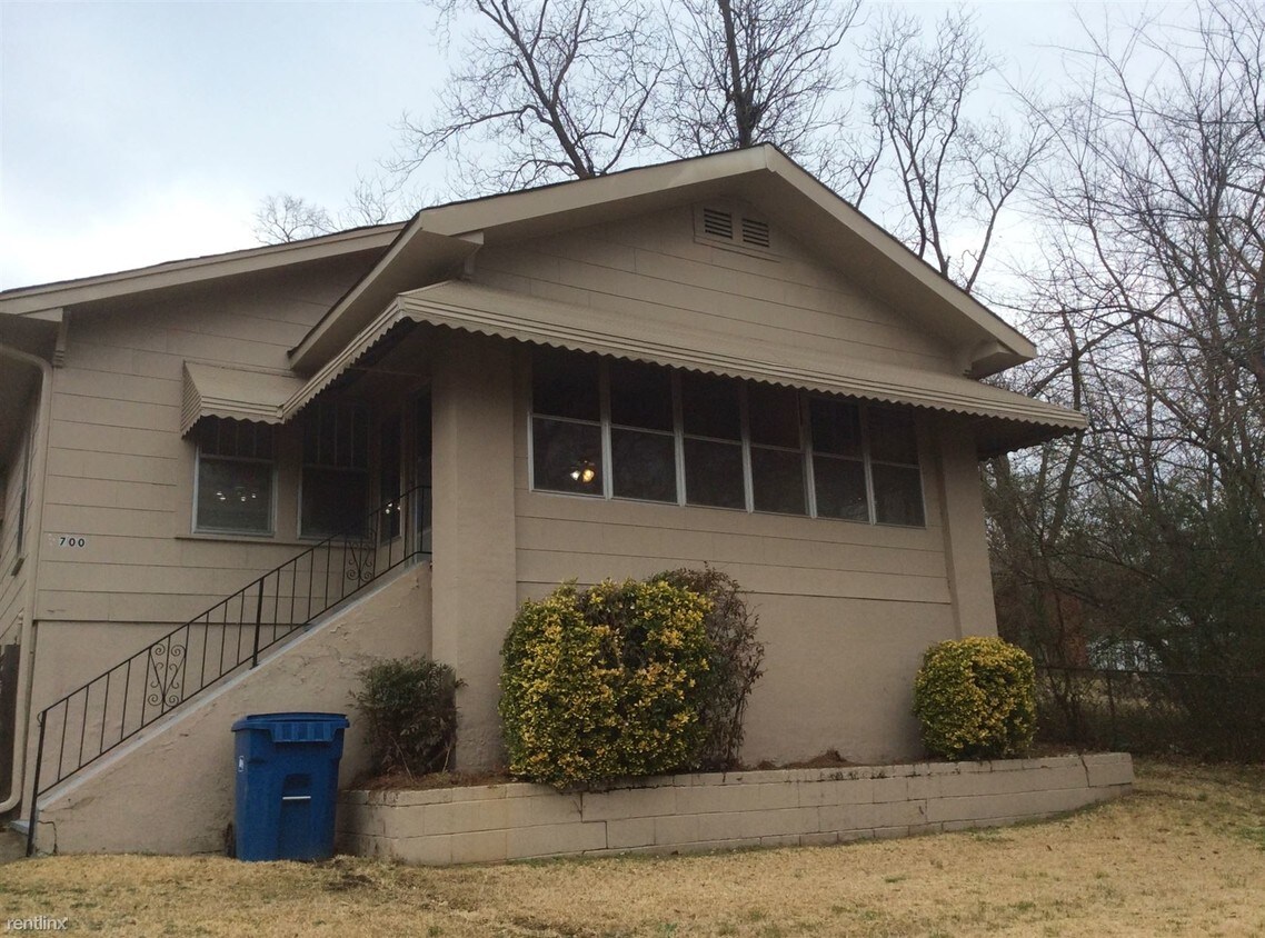 Primary Photo - 3 br, 1 bath House - 700 12th Avenue