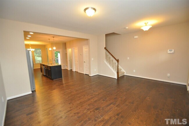 Building Photo - 1015 Midtowne Way