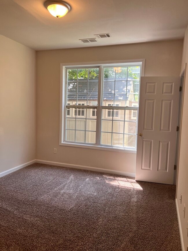 Foto del edificio - 9135 Belaire St