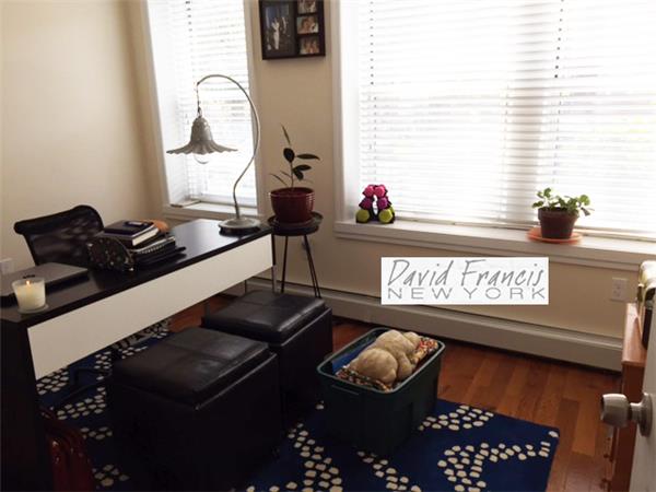 Foto del edificio - 3024 37th St