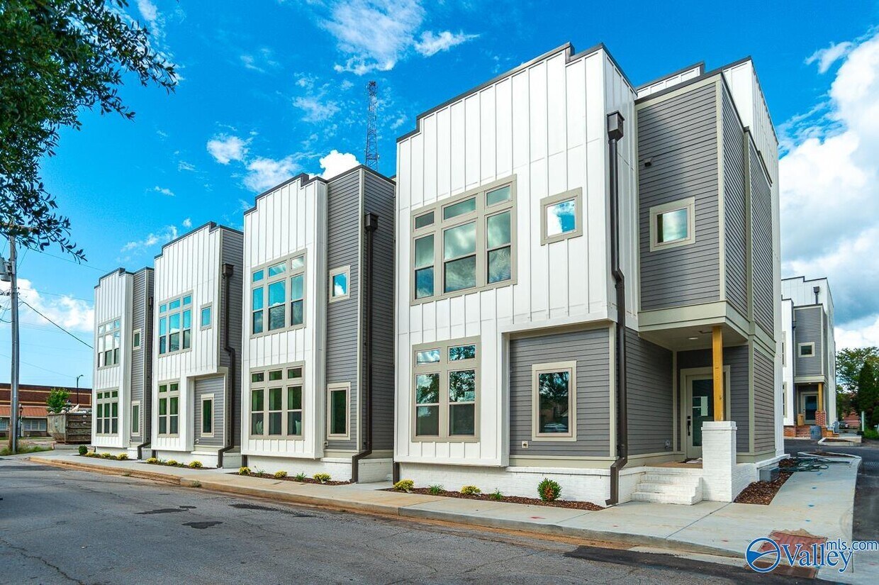 Foto principal - 2 Walnut St NE