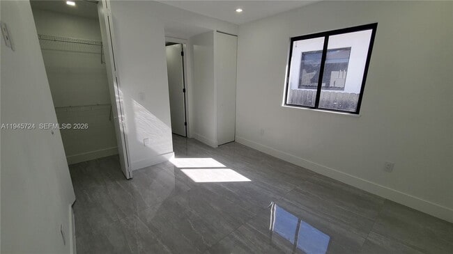 Foto del edificio - 40 SW 34th Ave