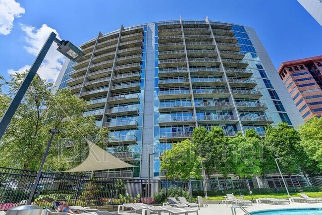 Building Photo - 44 Peachtree Pl NE