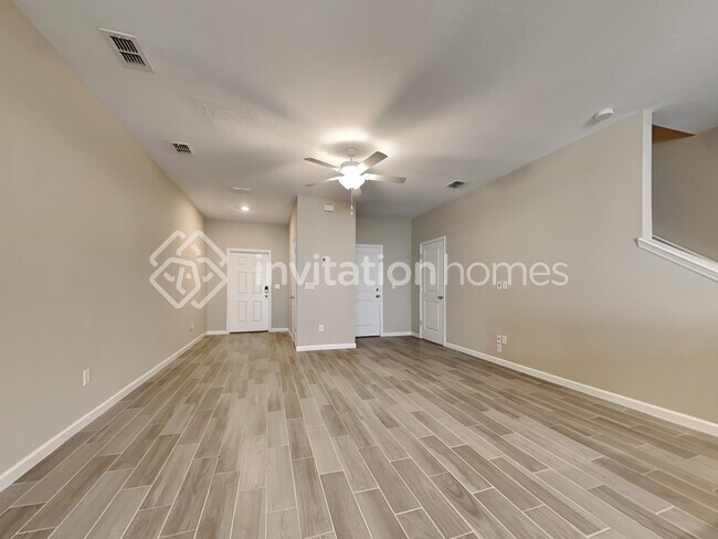 Building Photo - 13308 Shore Grass Dr