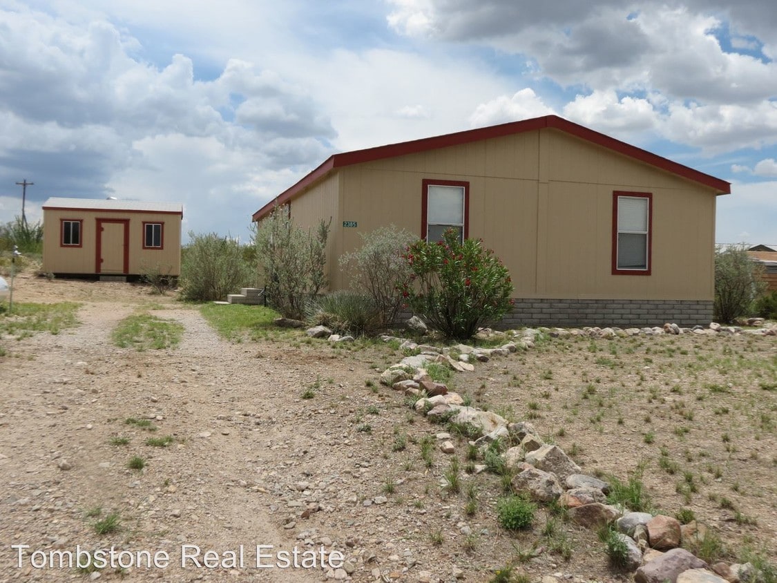 Primary Photo - 2385 E Cortez Dr