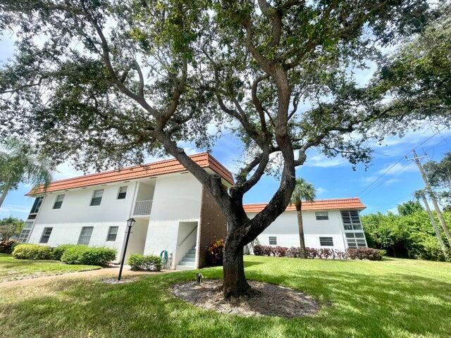 Foto del edificio - 1225 NW 21st St