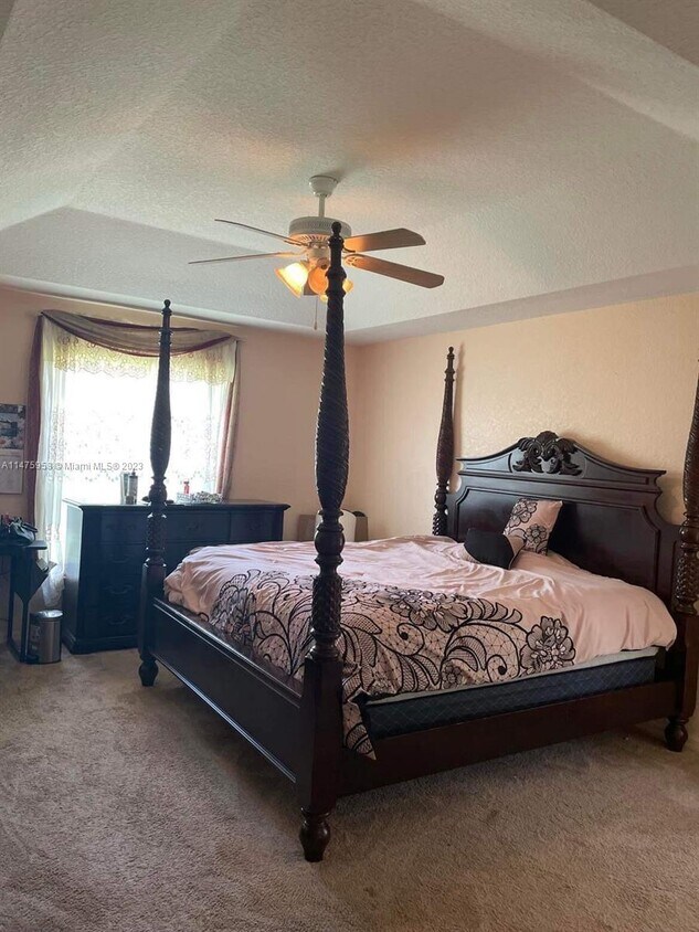 Foto del edificio - 950 SW Worcester Ln