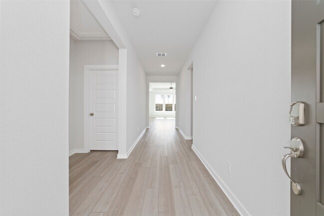 Foto del edificio - 7511 Bristlegrass Colony Ct