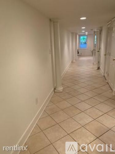 Building Photo - 1756 Lanier Pl NW