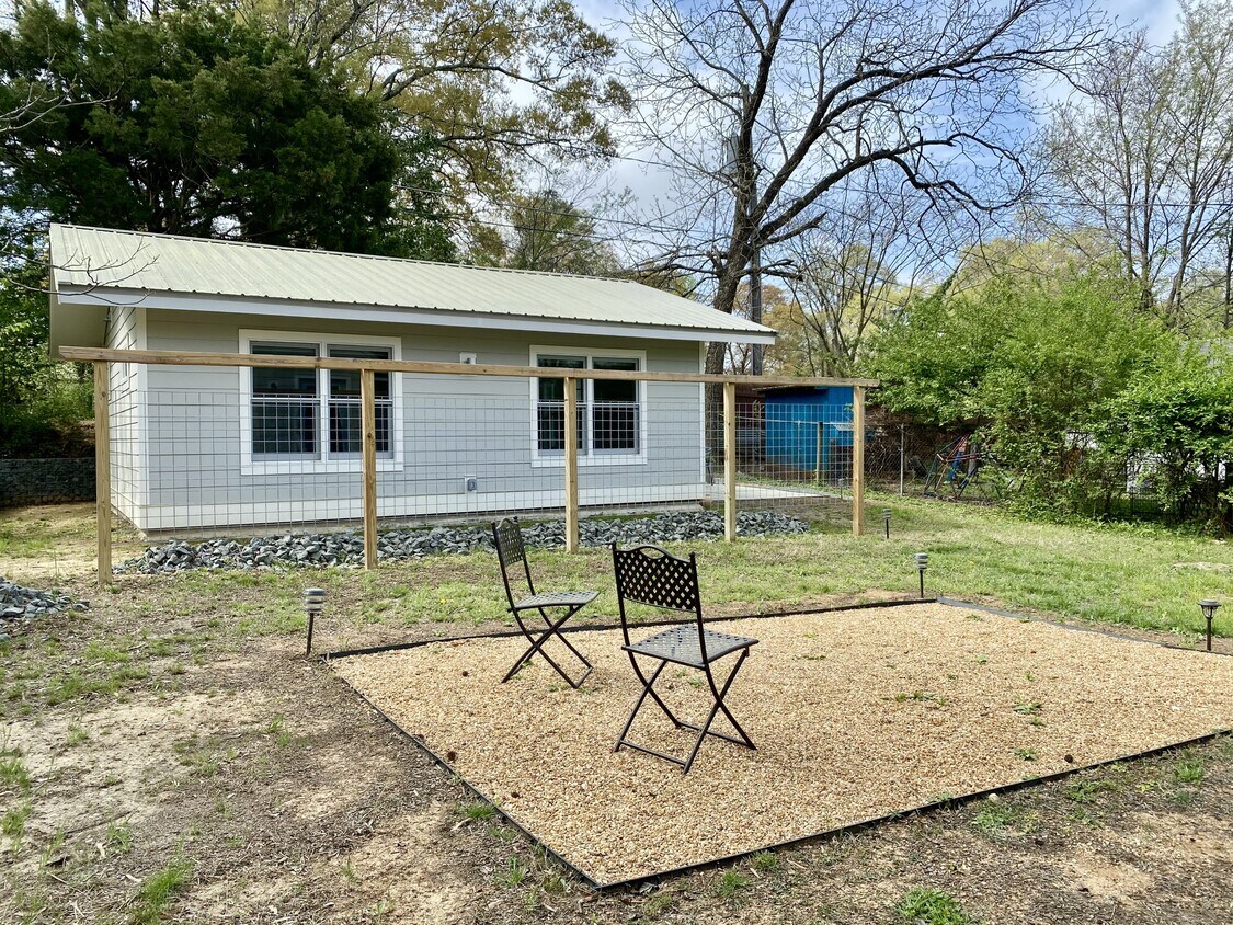 Foto principal - 313 Dacian Ave
