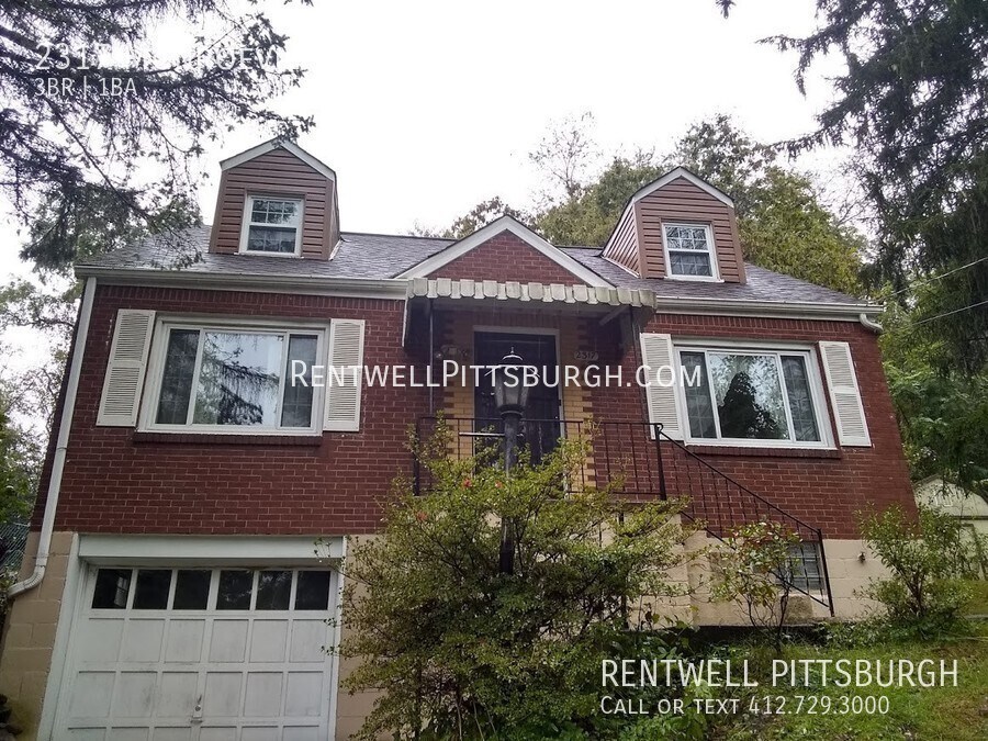 3 Bedroom Home in Monroeville House Rental in Monroeville, PA