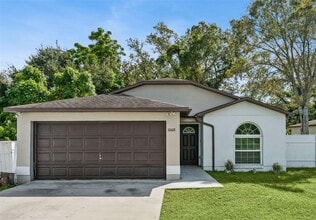 Building Photo - 10618 Clarcona Ocoee Rd