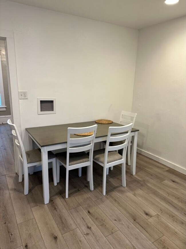 Foto del edificio - 2848 4th St