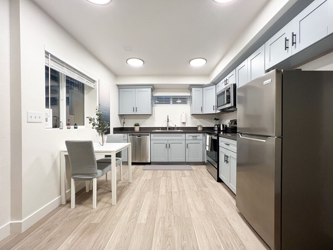 460 Furnished ADUs Apartment for Rent in Oakland, CA