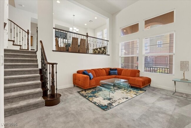 Building Photo - 2 Corte Belleza