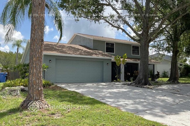 Building Photo - 16517 Foothill Dr