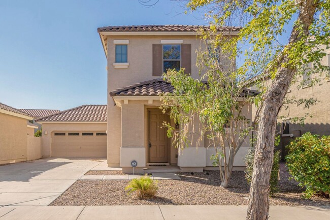 Building Photo - Gorgeous upscale 3 bed home in Gilbert wit...