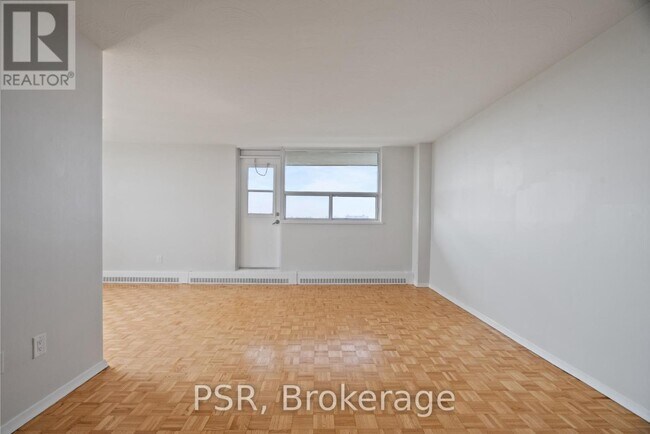 Building Photo - 105-105 Rowena Dr