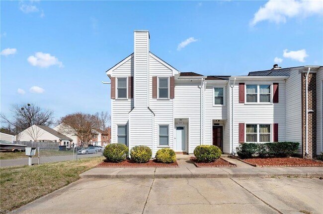 Foto del edificio - 5496 Lynbrook Landing