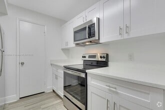 Building Photo - 4341 W McNab Rd