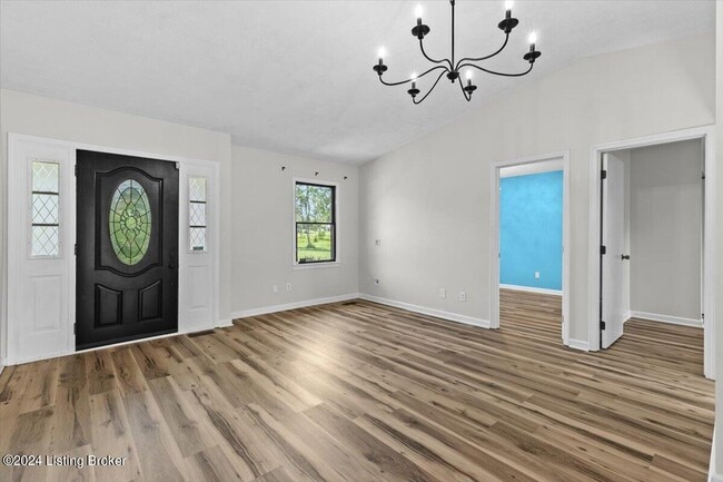Building Photo - 250 Buck Knobs Rd