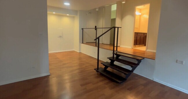 Foto del edificio - 816 N Dearborn St