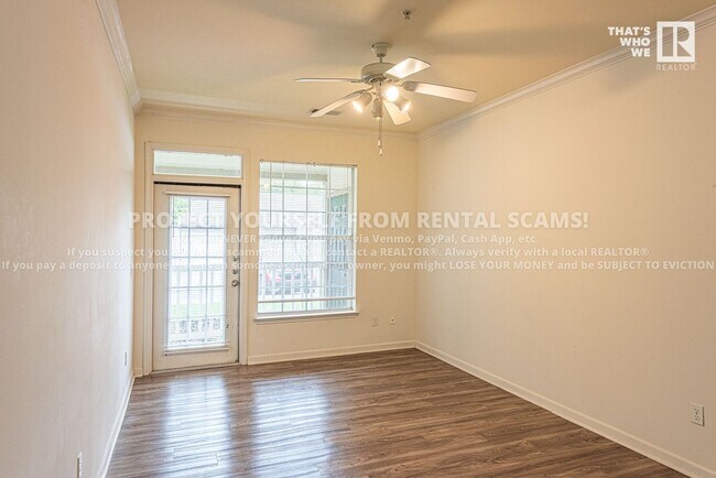 Foto del edificio - 4261 NE Meadowcreek Circle Unit#105, Fayet...