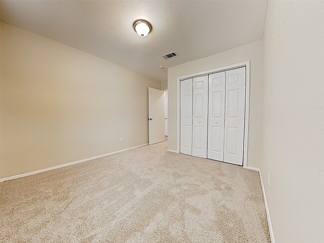 Foto del edificio - 6511 Grey Oaks Dr