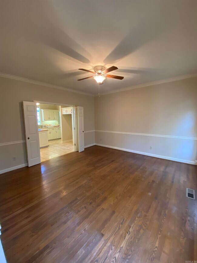 Building Photo - 10 Palmetto Ct