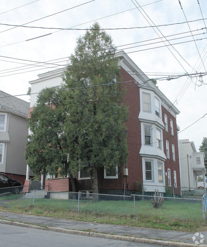 656 Crane St, Schenectady, NY 12303 Apartments in Schenectady, NY