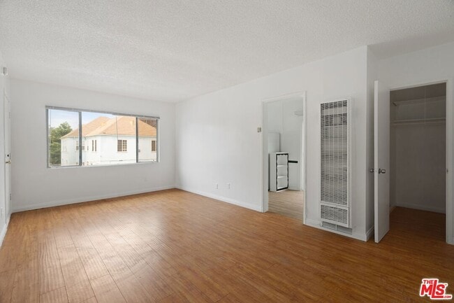 Building Photo - 6755 Yucca St