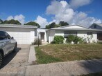 Primary Photo - 595 Albatross St