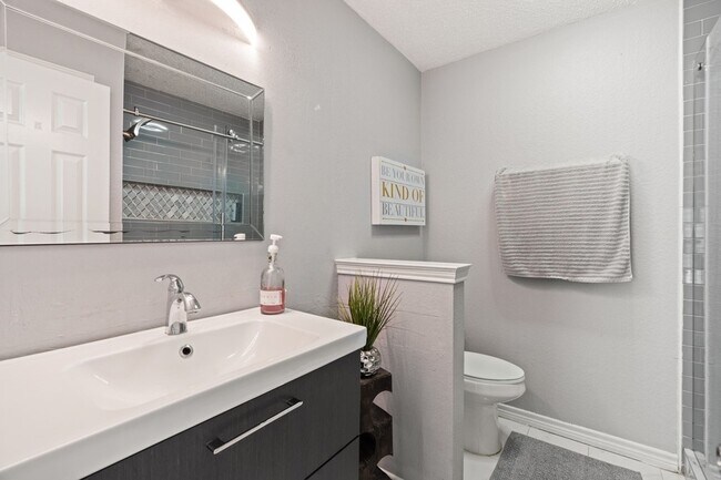 Foto del edificio - 8525 Mystic Trail