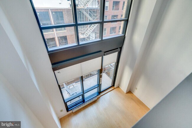Foto del edificio - 912 F St NW Apt 901