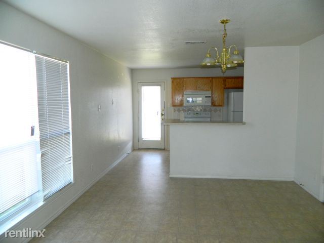 Foto del edificio - 5701 Allstar Ct