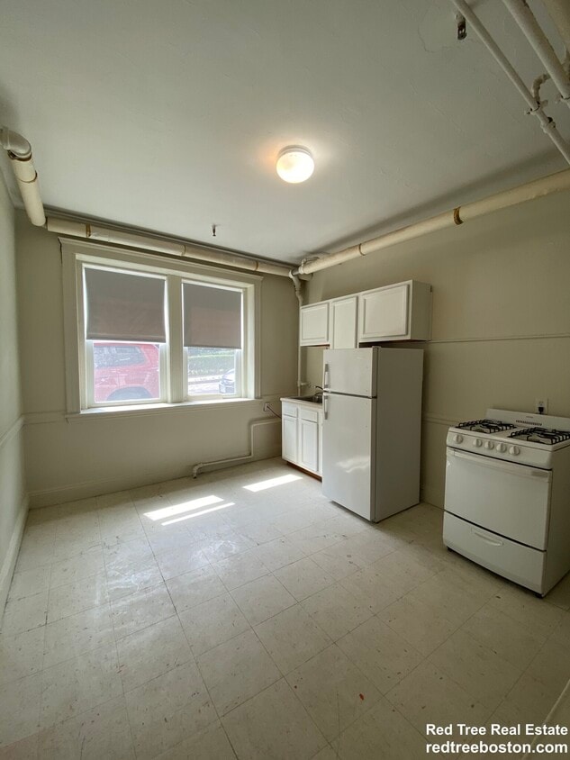 Photo - 116 Washington St. Unit 4