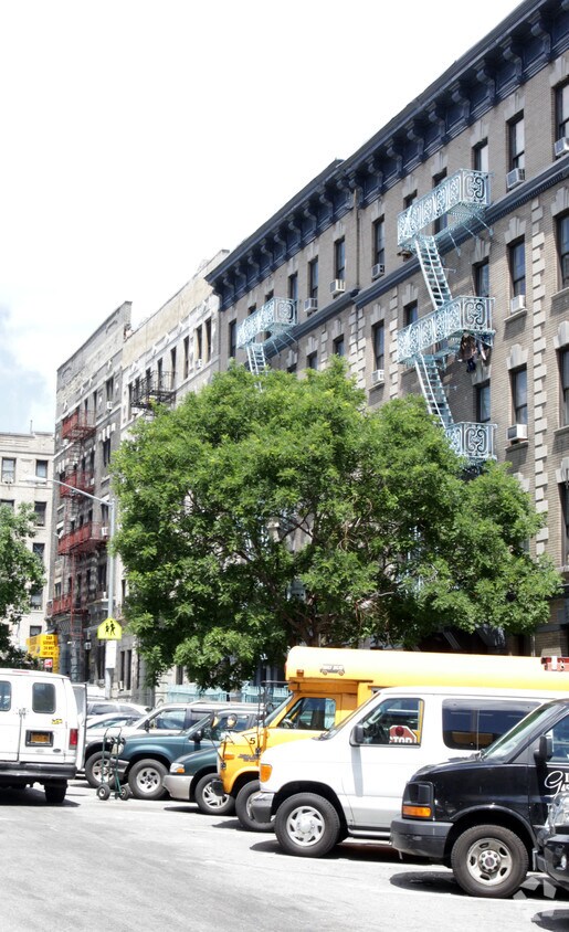 515 - 517 W 175th St - 515-517 W 175th St