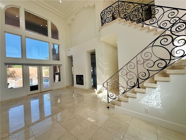 Foto del edificio - 2025 Grouse St