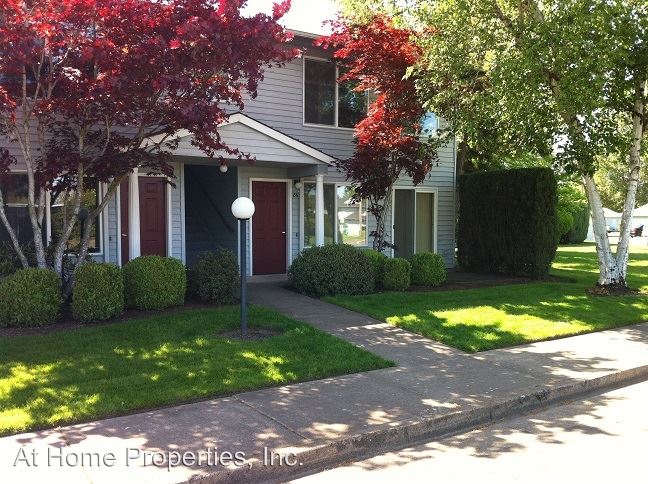 Primary Photo - 2665 SW Pickford St