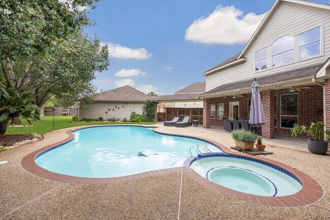 Foto del edificio - 21526 Ivy Blossom Ln
