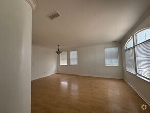 Building Photo - 890 Cherry Blossom Ln